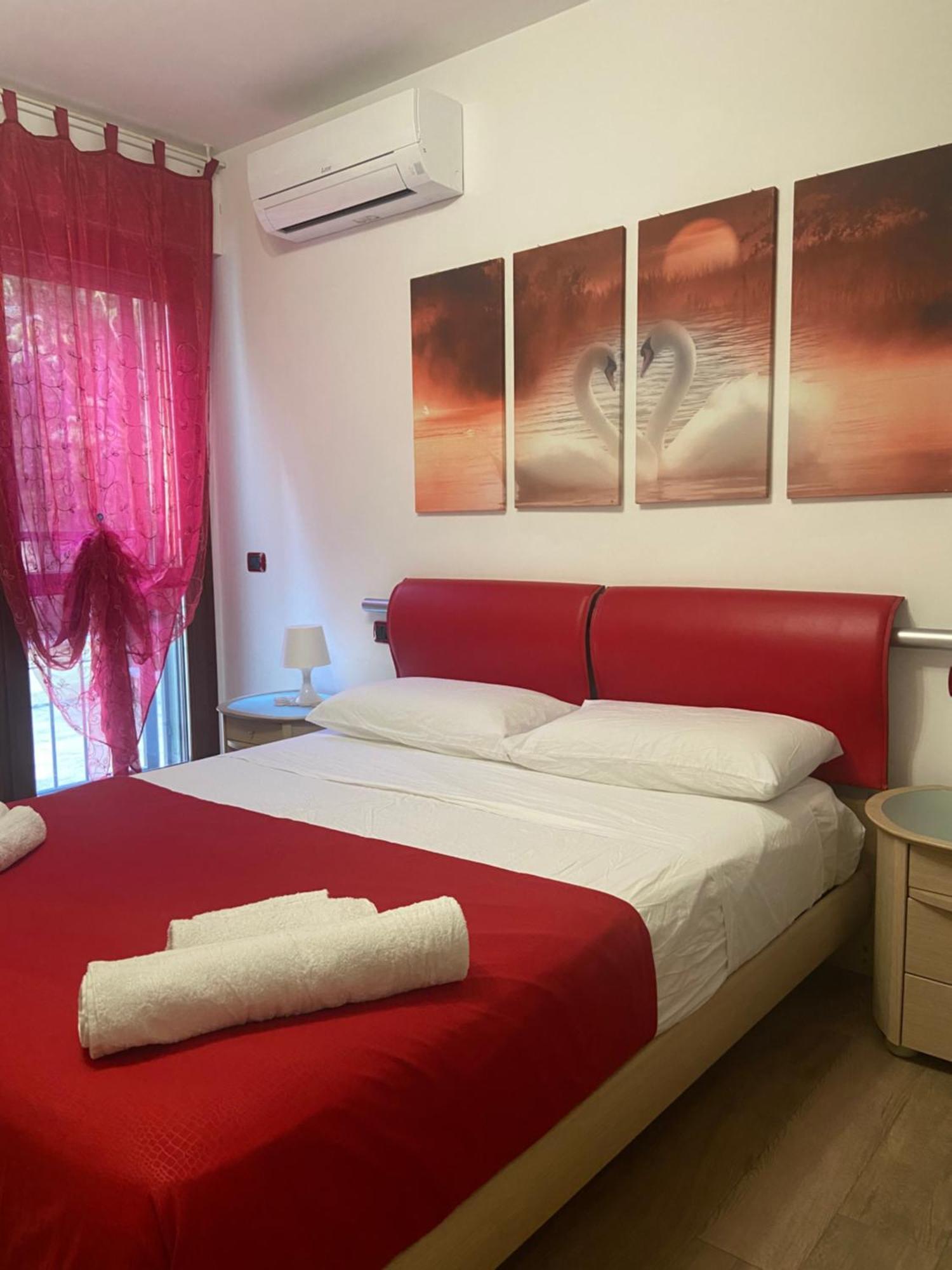 Caserma Guelfa - Casa Vacanza Chiarina San Benedetto del Tronto Exterior foto
